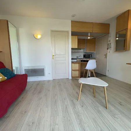 Appt - Lr010-136 Apartman *